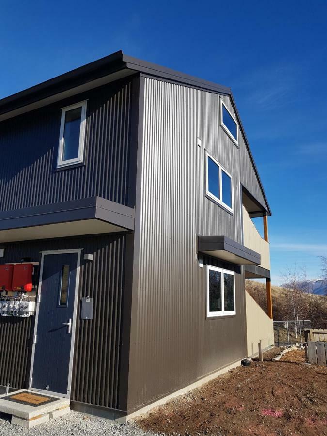 Lakestone Apartments Twizel Bagian luar foto